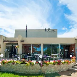 3* Hotel Logis & Restaurant Le